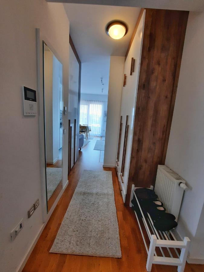 Luxury Sky View Apartment Pristina Exterior foto